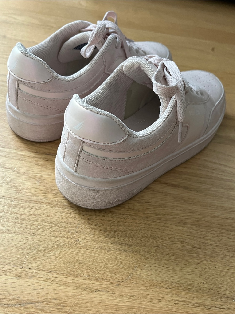 Nautica Kids Light Pink Low-Top Sneakers - Picture 14 of 14